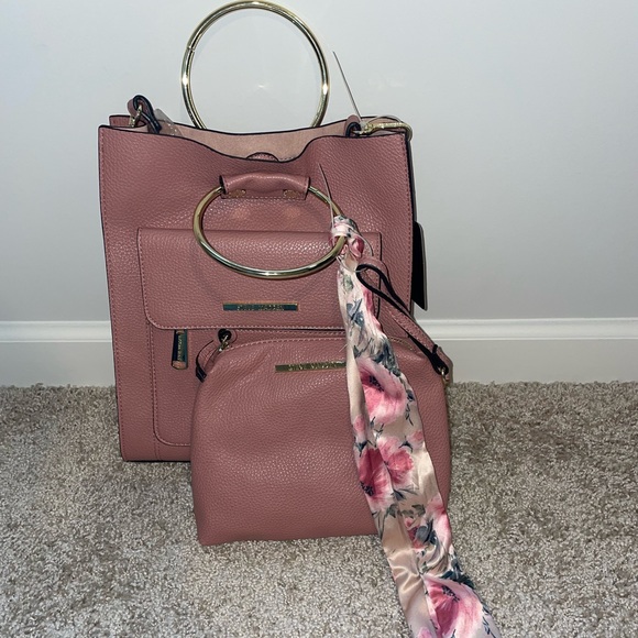 Small Bag/Make-up Purse - Picture 1 of 8